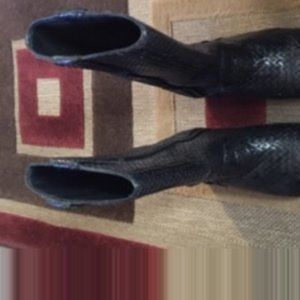 HANDSTICHED COHAN BOOTS